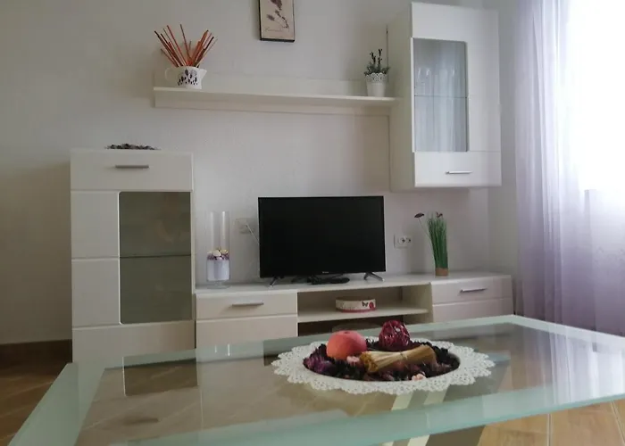 Placido Krk Apartamento *